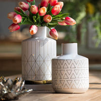 Ceramic Vase in White & Gold – Modern Minimalist Accent, 20cm