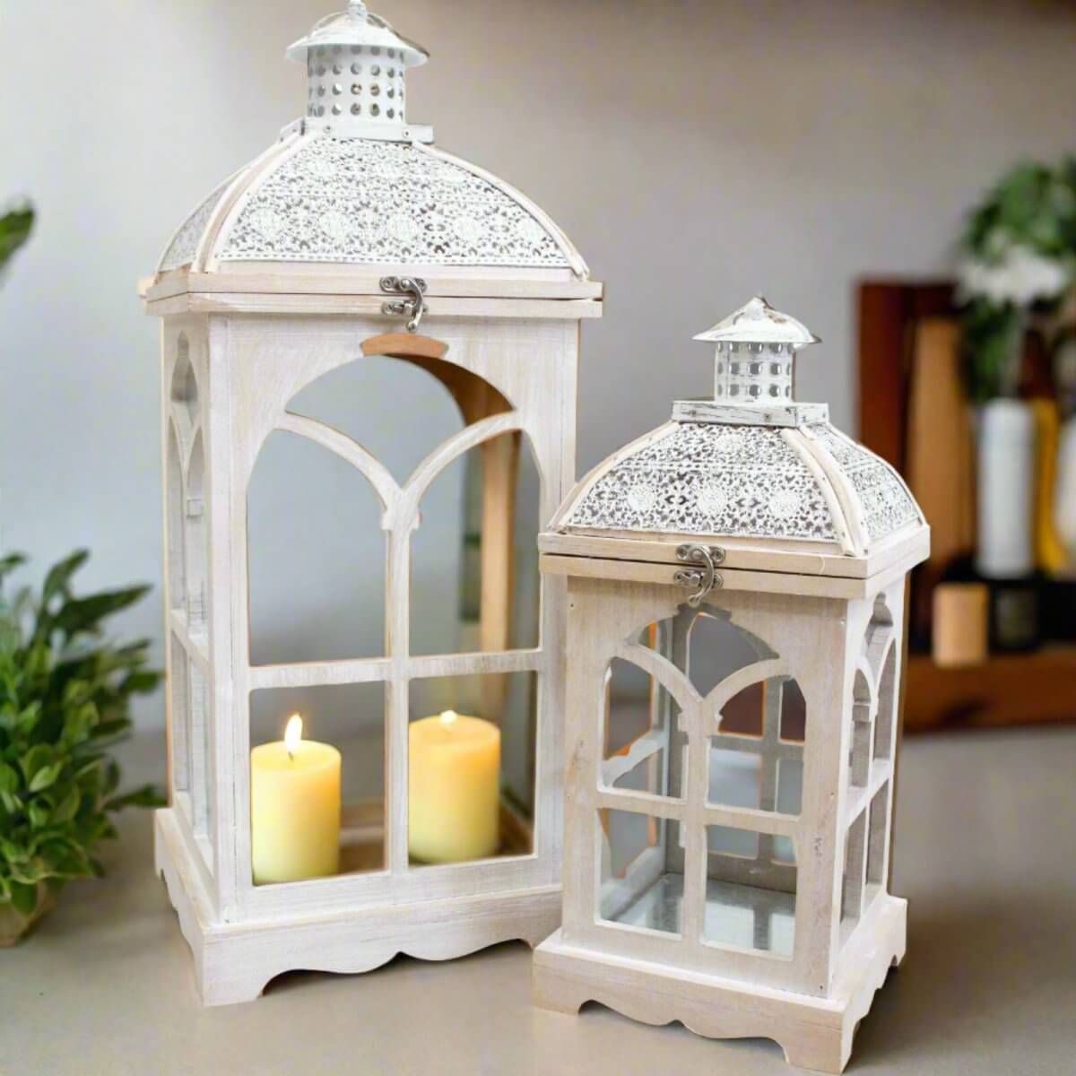 Arabesque White Champagne Lantern Set