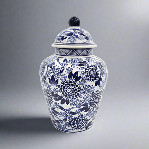 Chrysanthemum Motif Blue White Porcelain Jar