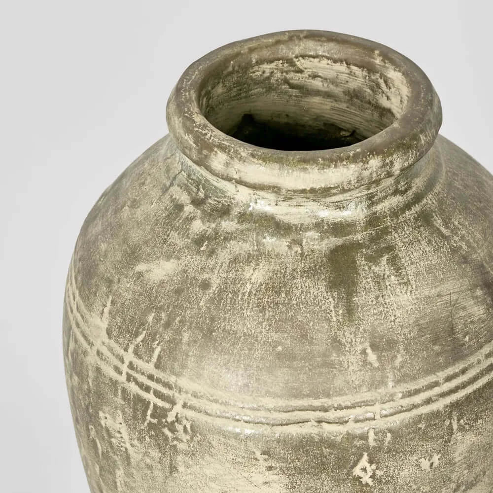 Leo Tall Grey Terracotta Urn