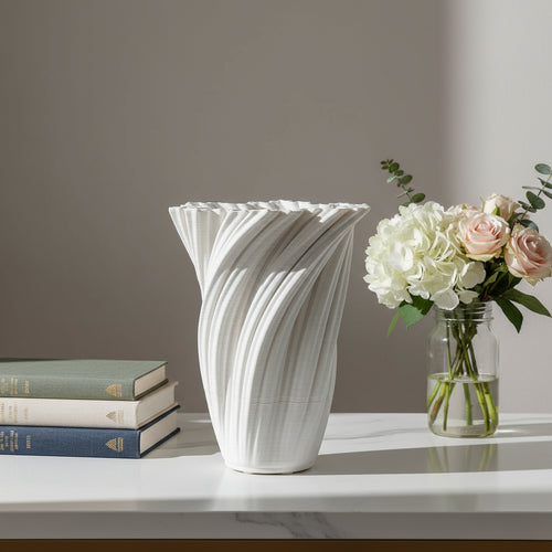 Milly 3D Printed Porcelain Flower Vase – White Sculptural, 29cmDiscover elegance with the Milly 3D porcelain vase—a stunning blend of technology and timeless art. Ideal for any decor.
